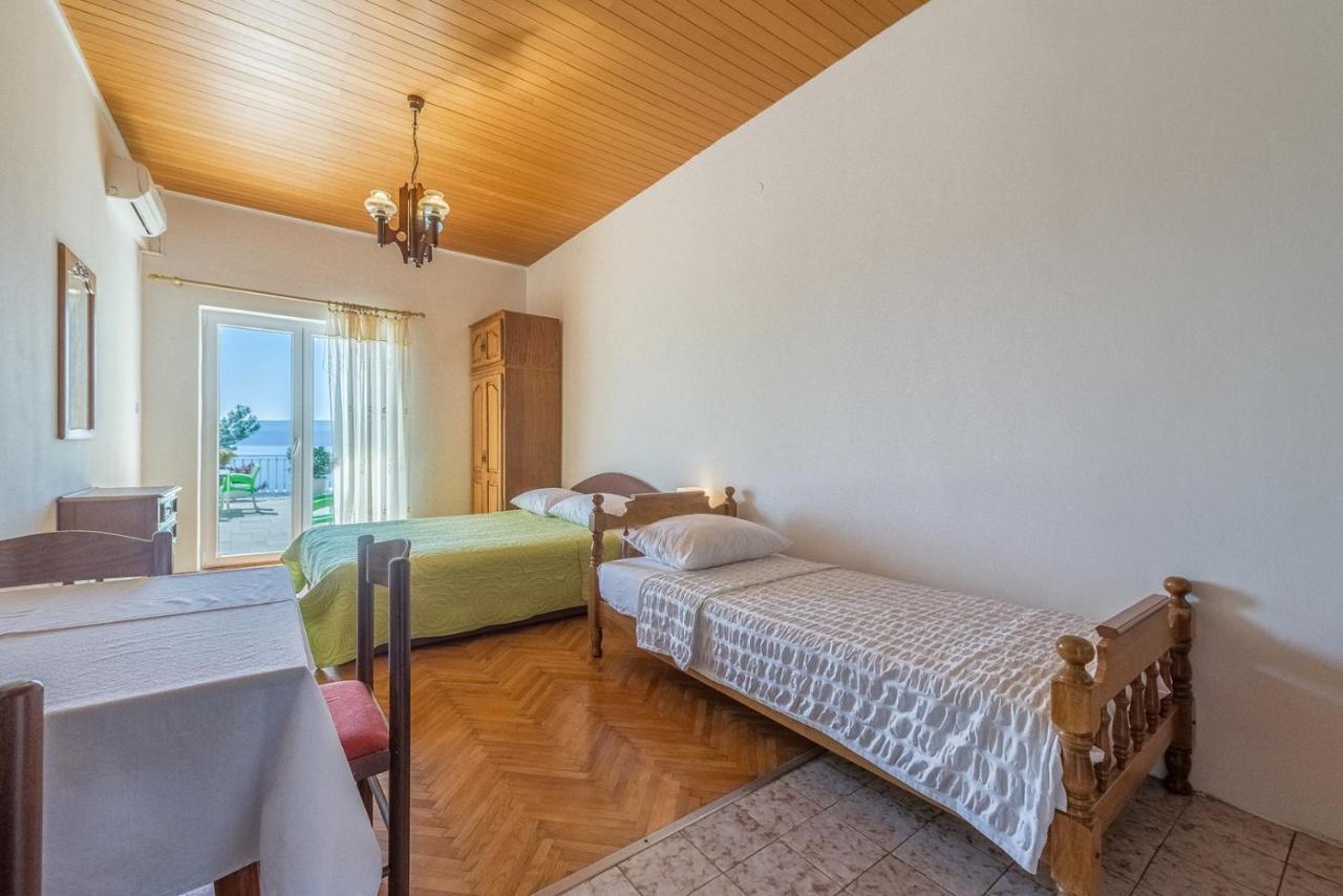 Apartments Kod Cara ロクヴァ・ロゴズニツァ エクステリア 写真